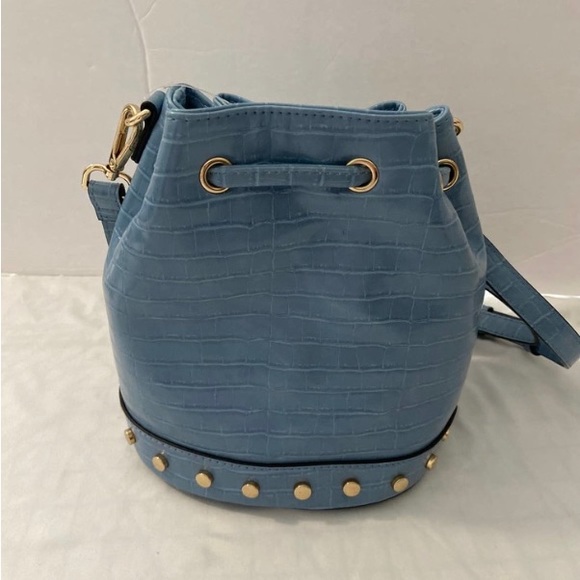 Blue Bucket purse with gold - Picture 2 of 6